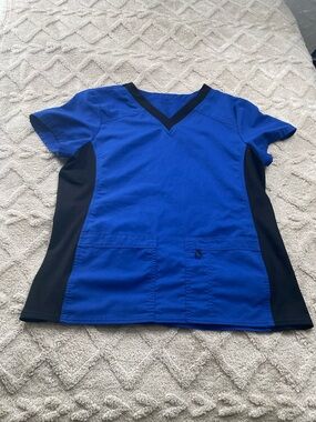 Scrubstar Electric Blue and Black V-Neck Short Sleeve Scrub Top Size Medium